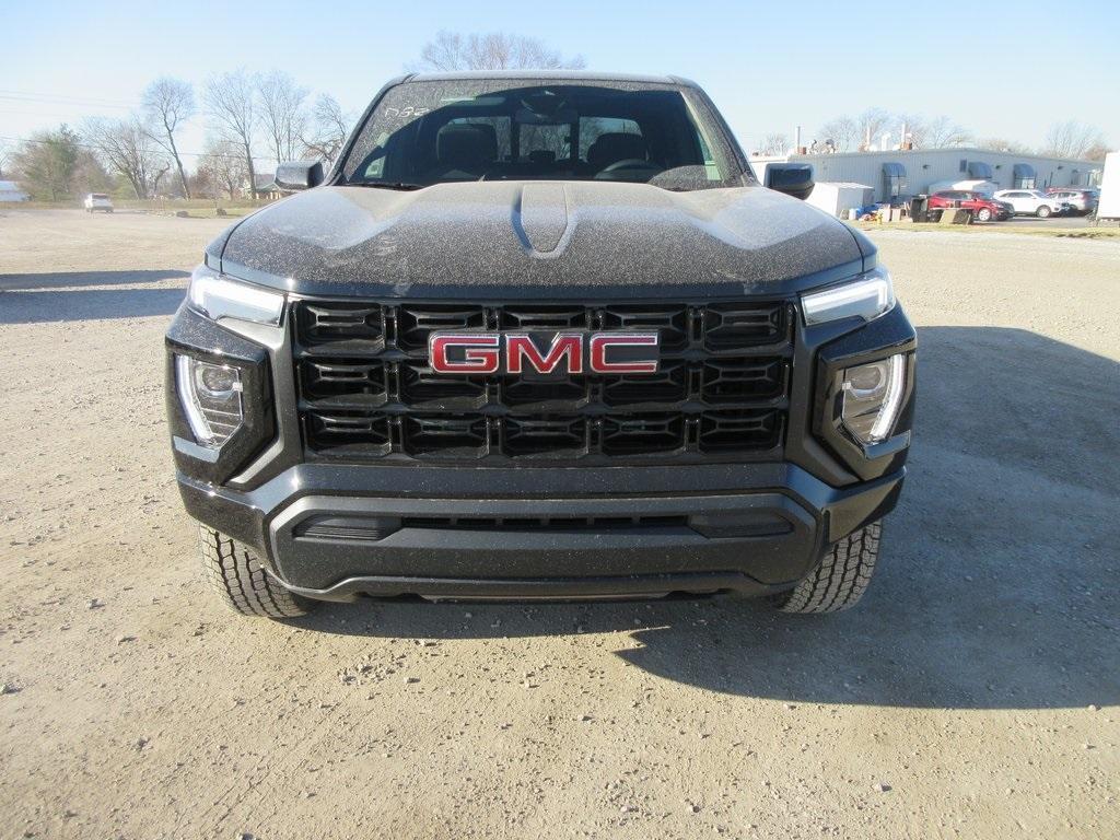 new 2025 GMC Canyon car, priced at $41,865