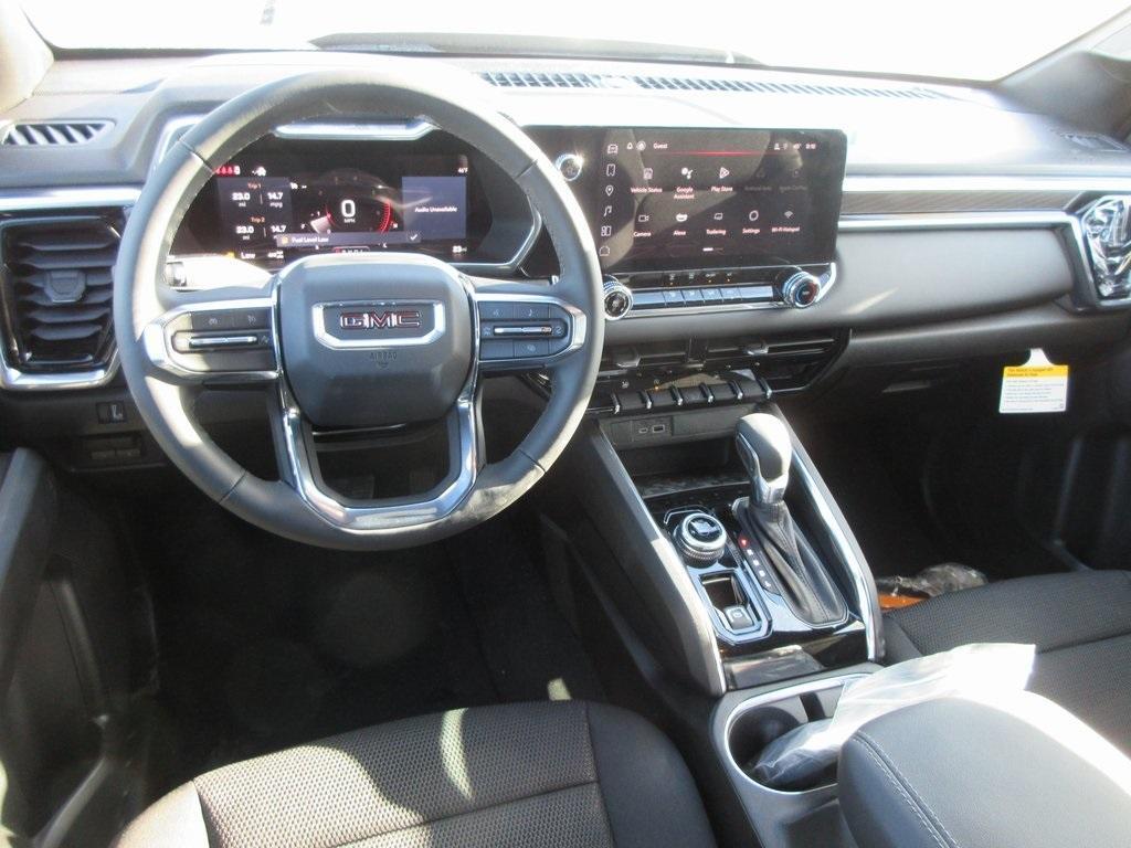 new 2025 GMC Canyon car, priced at $41,865