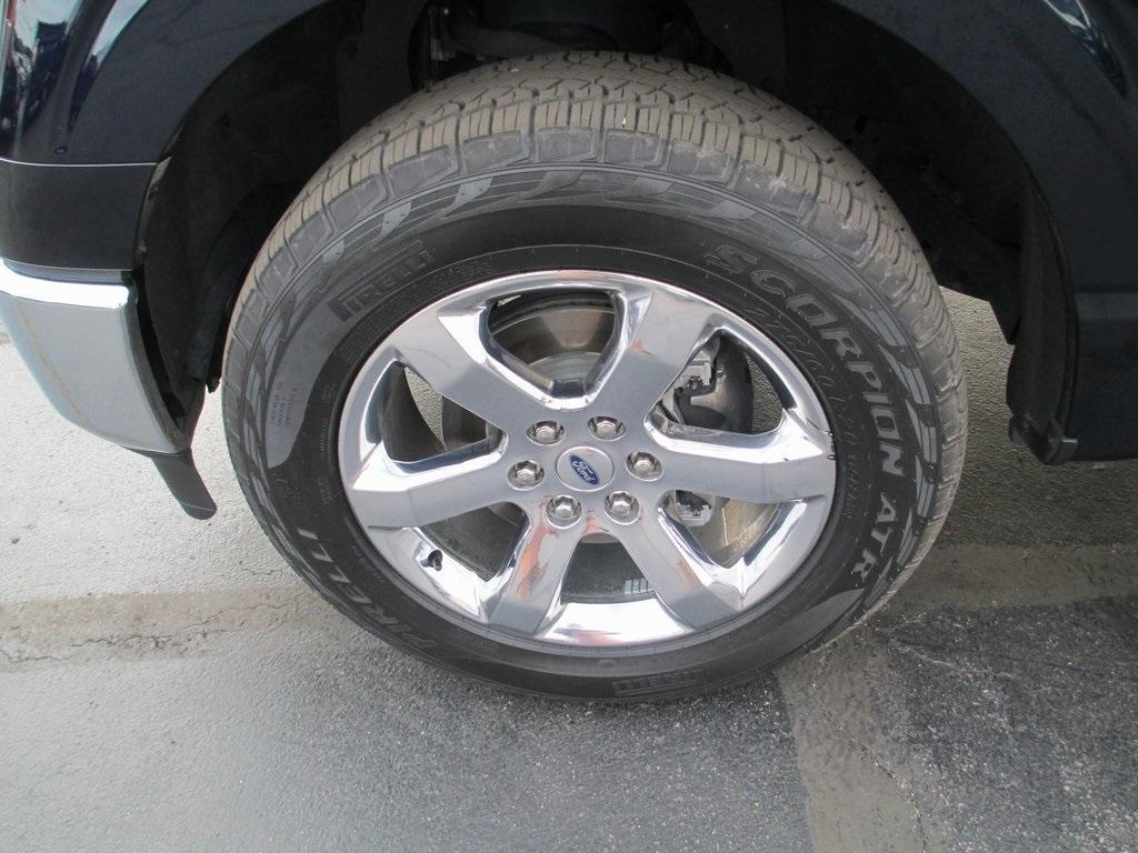 used 2021 Ford F-150 car, priced at $41,995