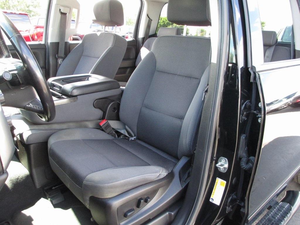 used 2018 Chevrolet Silverado 1500 car, priced at $18,995