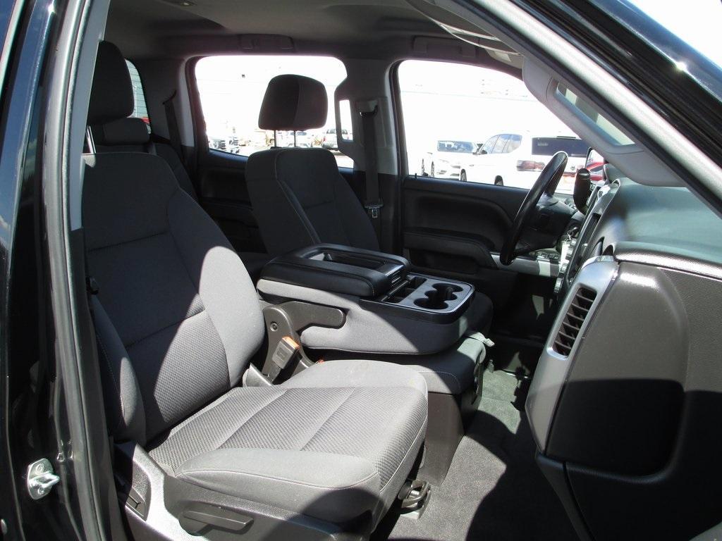 used 2018 Chevrolet Silverado 1500 car, priced at $18,995