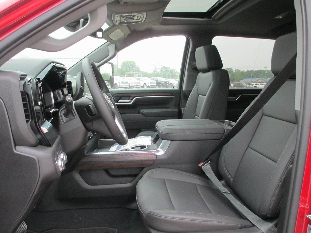new 2025 GMC Sierra 3500 car, priced at $81,037