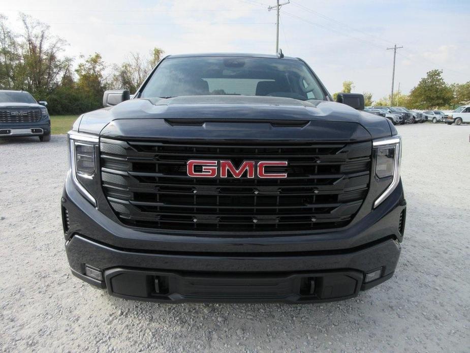 new 2025 GMC Sierra 1500 car, priced at $55,378