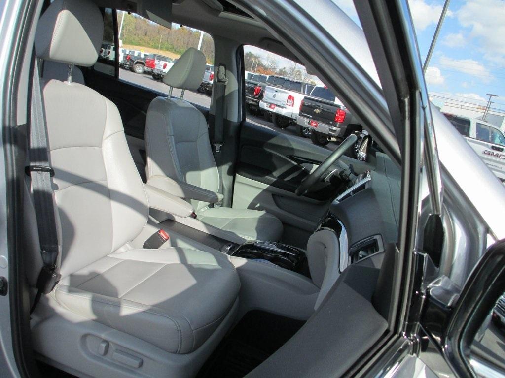 used 2018 Honda Pilot car, priced at $18,495