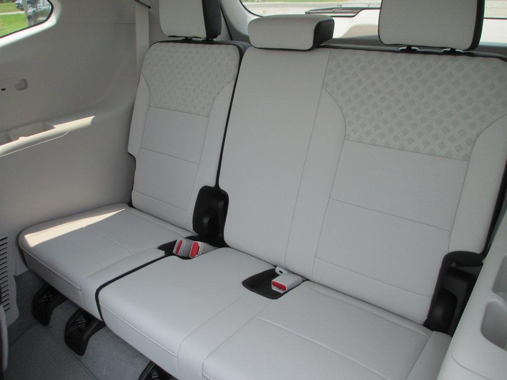 new 2025 GMC Acadia car, priced at $62,020
