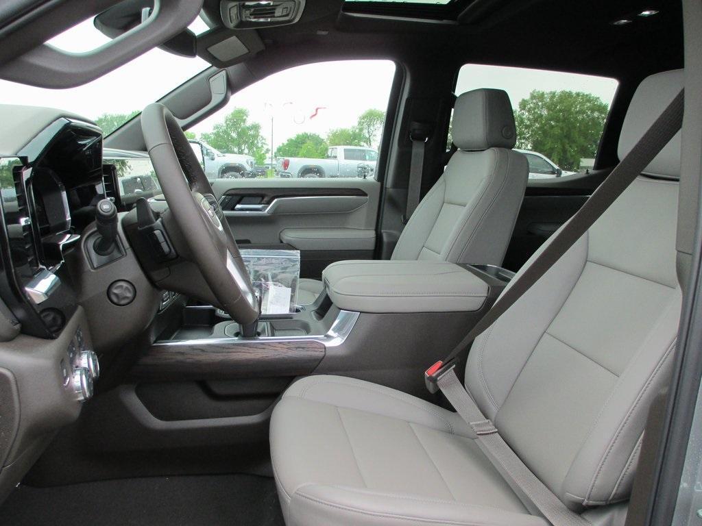 new 2025 GMC Sierra 1500 car, priced at $61,474