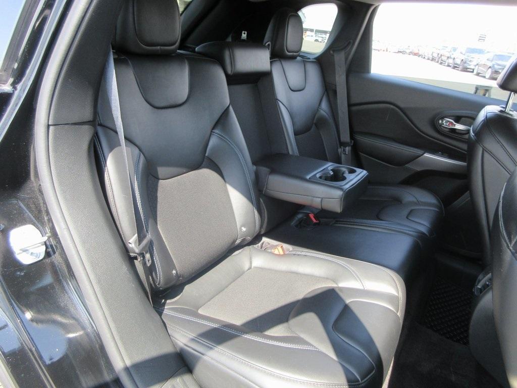 used 2019 Jeep Cherokee car, priced at $15,995
