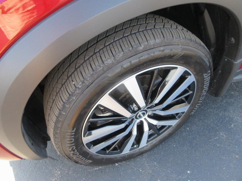 used 2025 Nissan Pathfinder car, priced at $47,995
