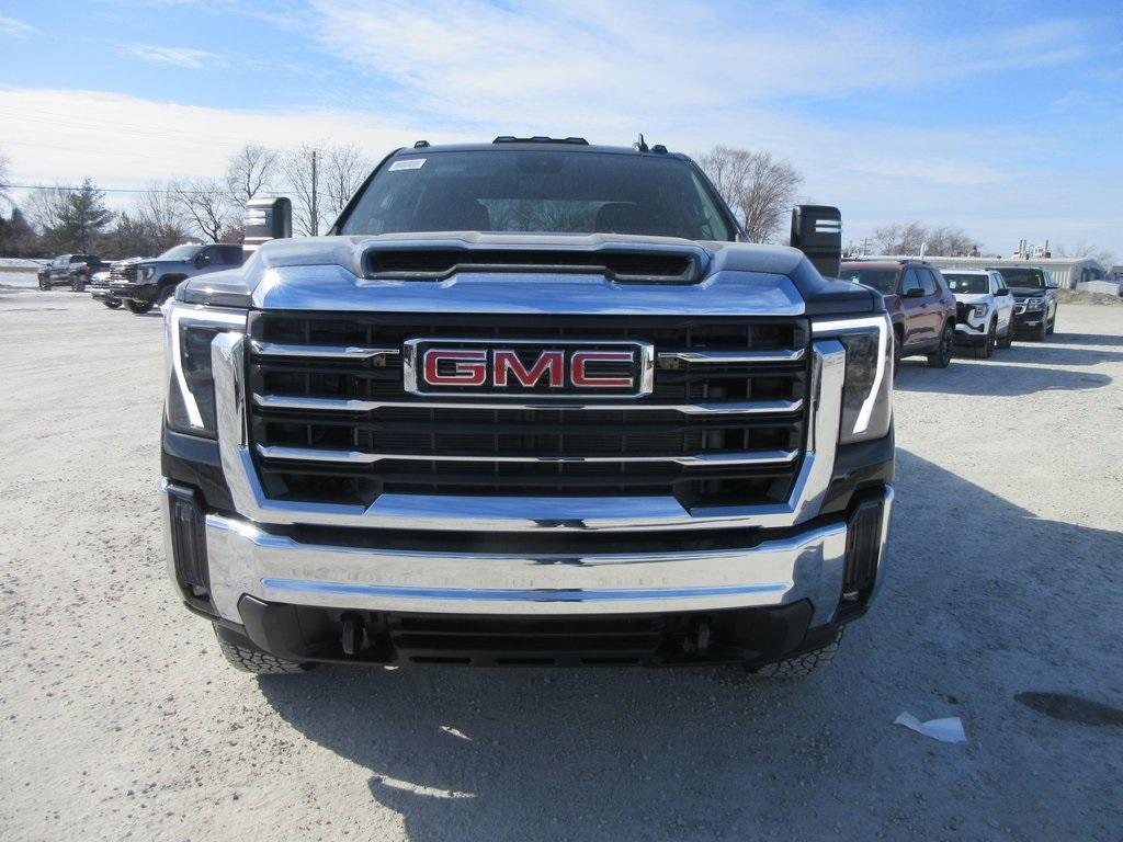 new 2025 GMC Sierra 2500 car, priced at $59,612