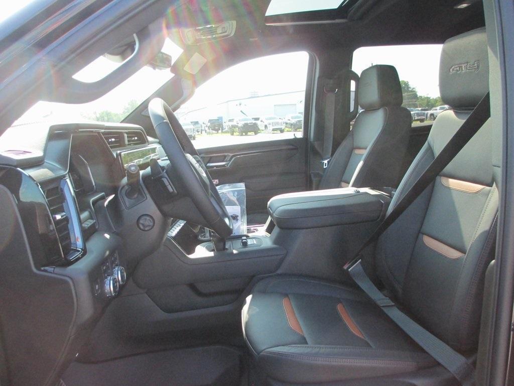 new 2025 GMC Sierra 1500 car, priced at $65,487