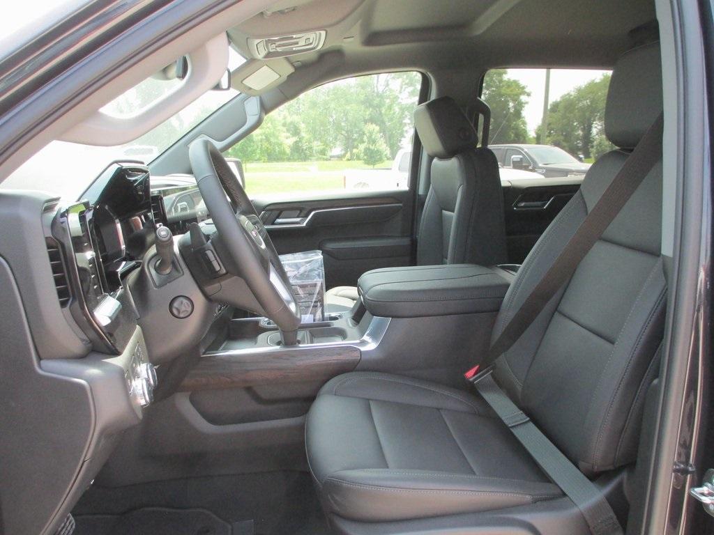 new 2025 GMC Sierra 1500 car, priced at $57,793