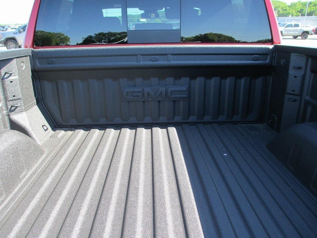 new 2025 GMC Sierra 1500 car, priced at $62,681