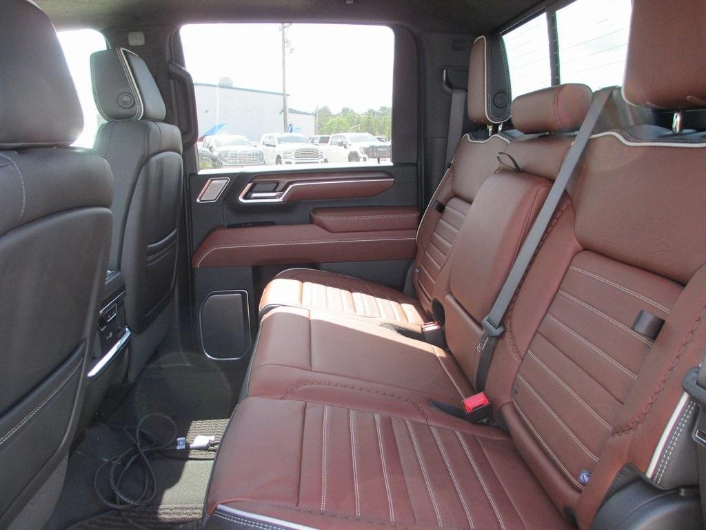 new 2025 GMC Sierra 3500 car, priced at $101,024