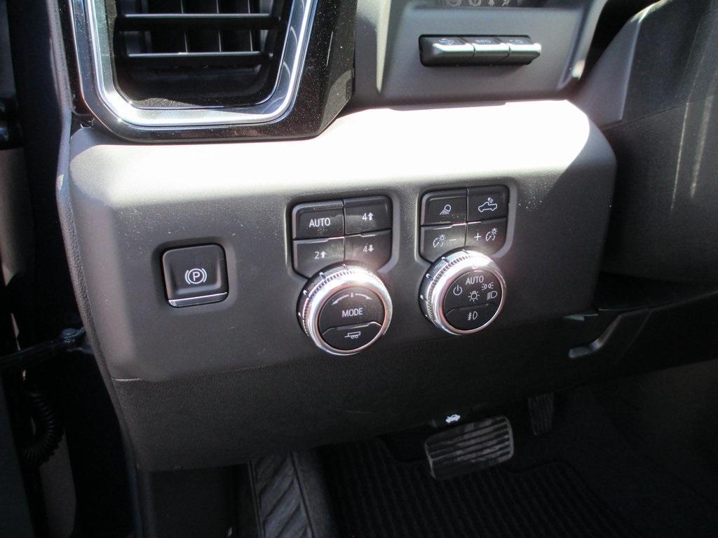 new 2025 GMC Sierra 3500 car, priced at $101,024