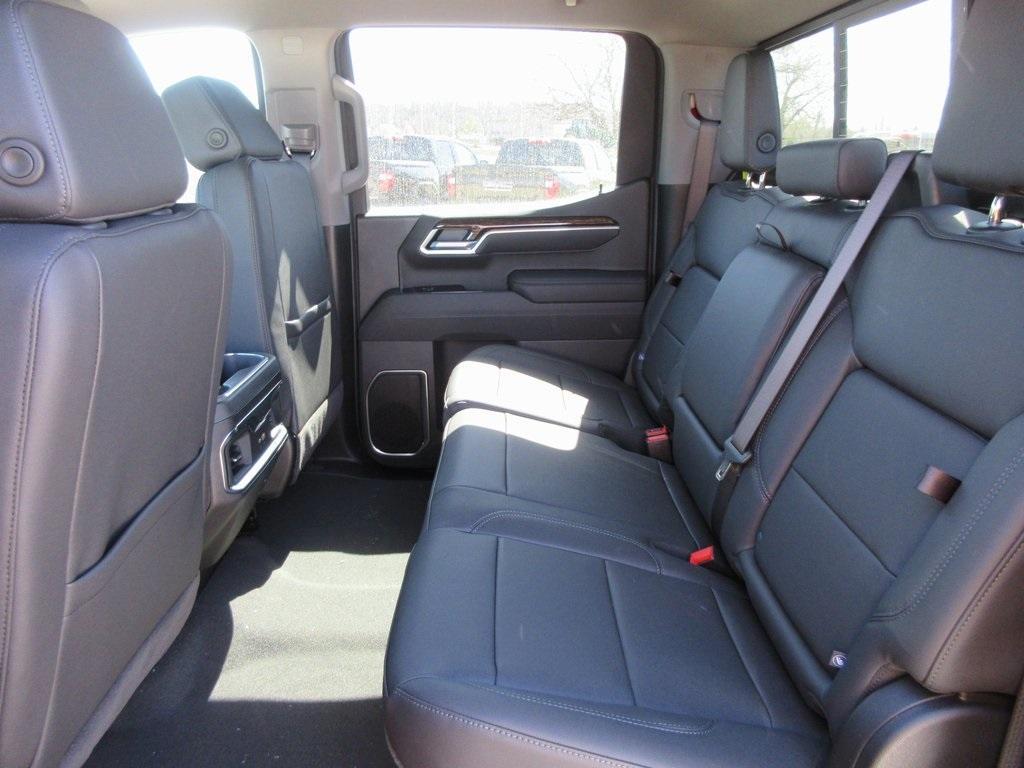new 2025 GMC Sierra 1500 car