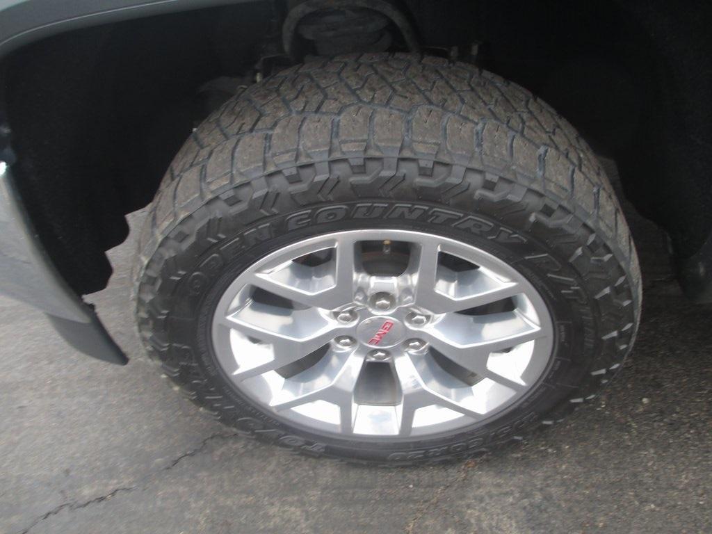 used 2018 GMC Sierra 1500 car, priced at $29,995