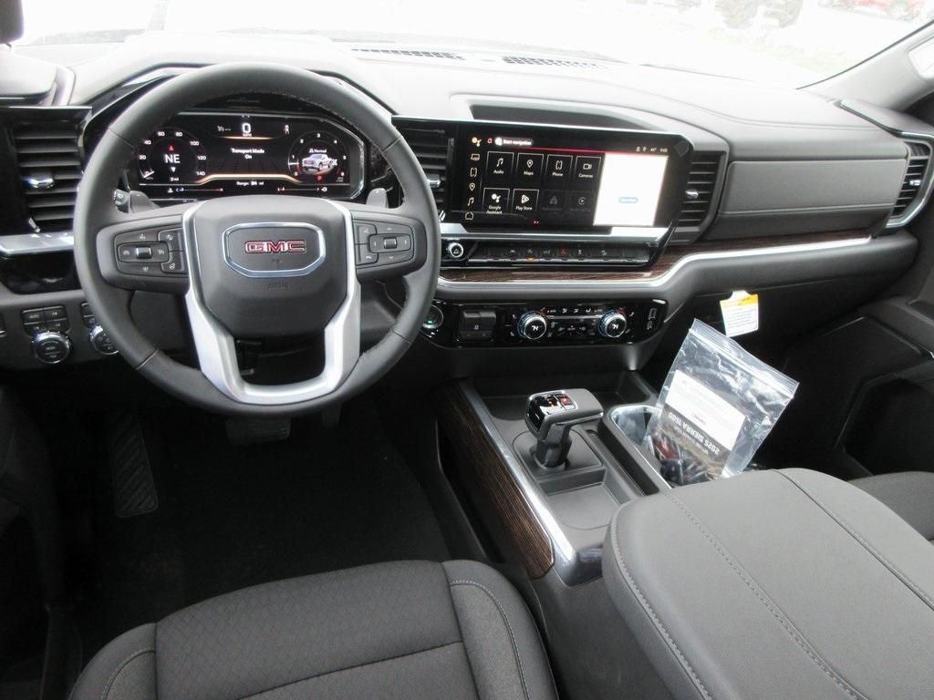 new 2025 GMC Sierra 1500 car