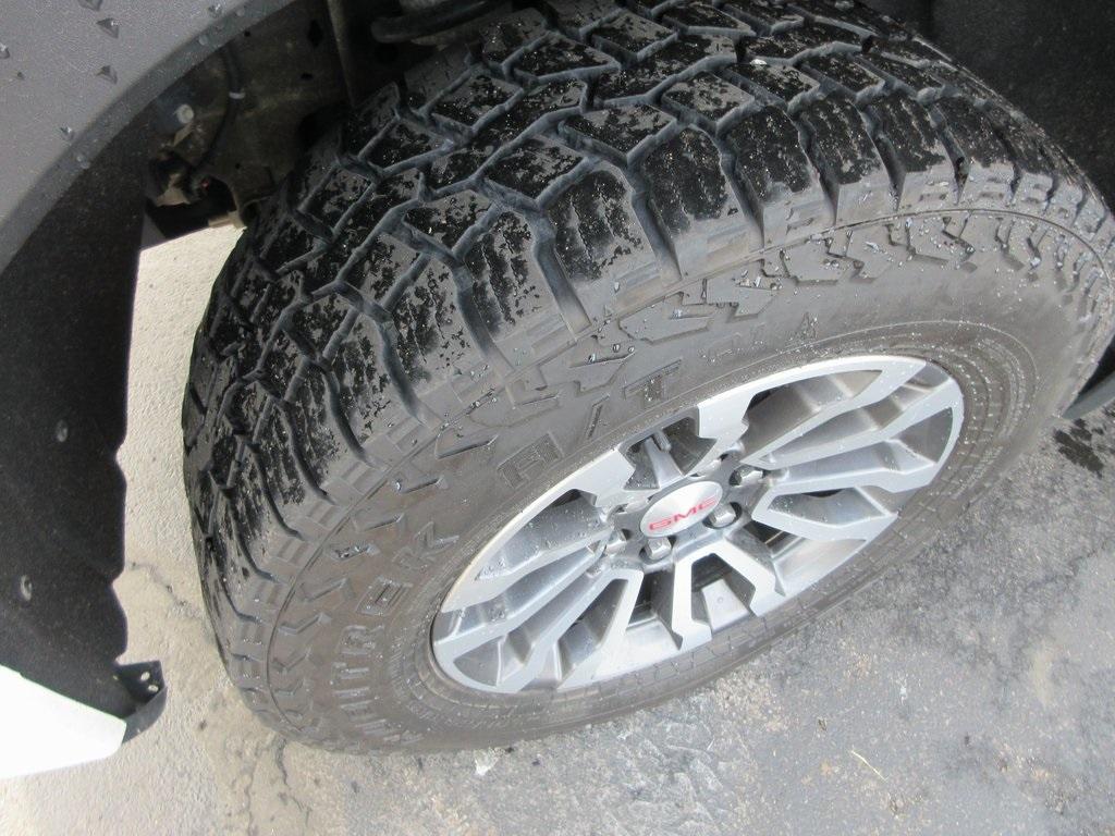 used 2021 GMC Sierra 1500 car, priced at $37,995