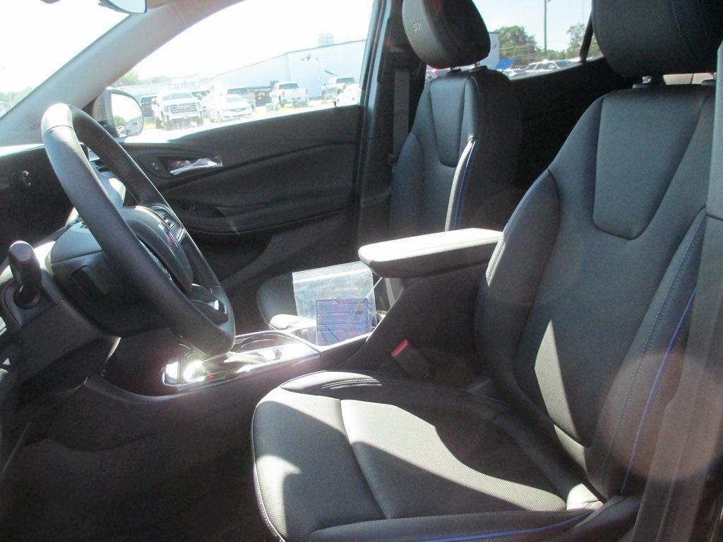 new 2026 Buick Encore GX car, priced at $20,112