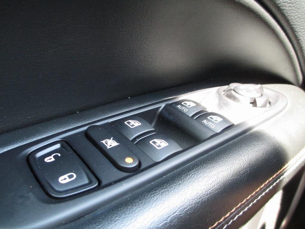 used 2020 Jeep Compass car, priced at $16,995