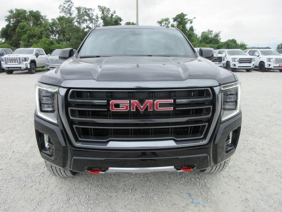 new 2024 GMC Yukon XL car, priced at $75,087