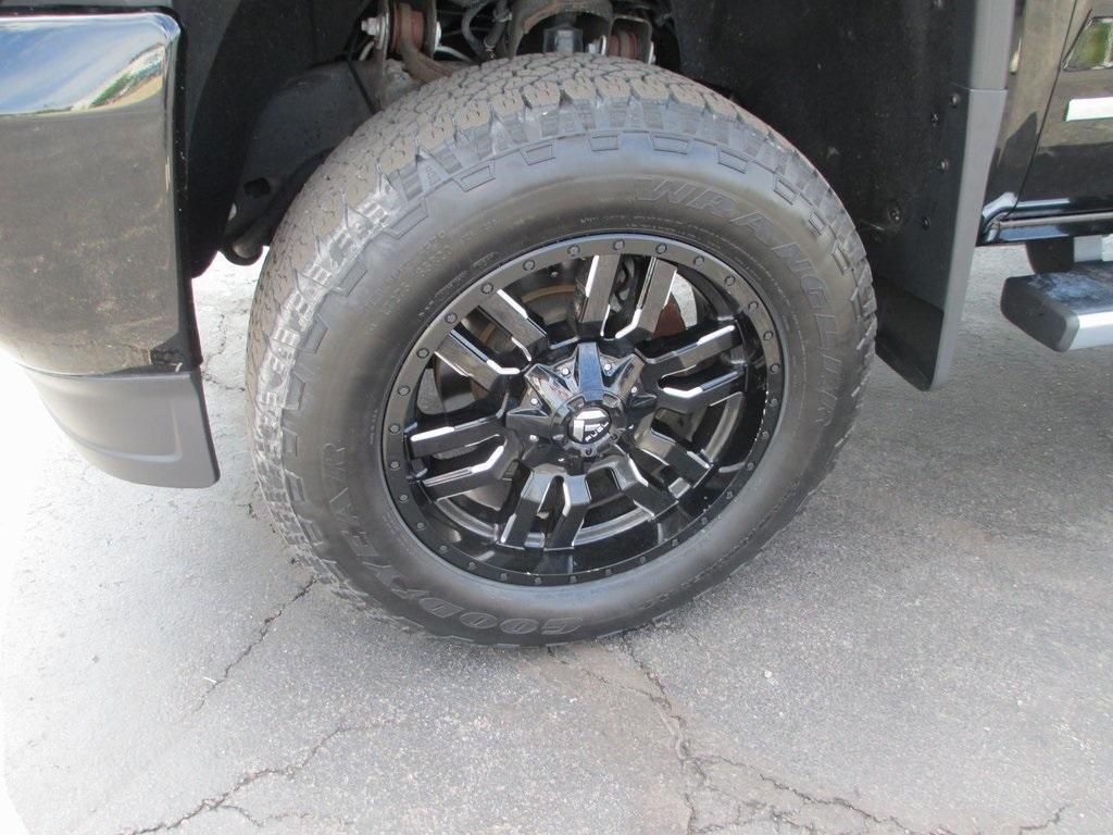 used 2015 GMC Sierra 2500 car, priced at $37,495