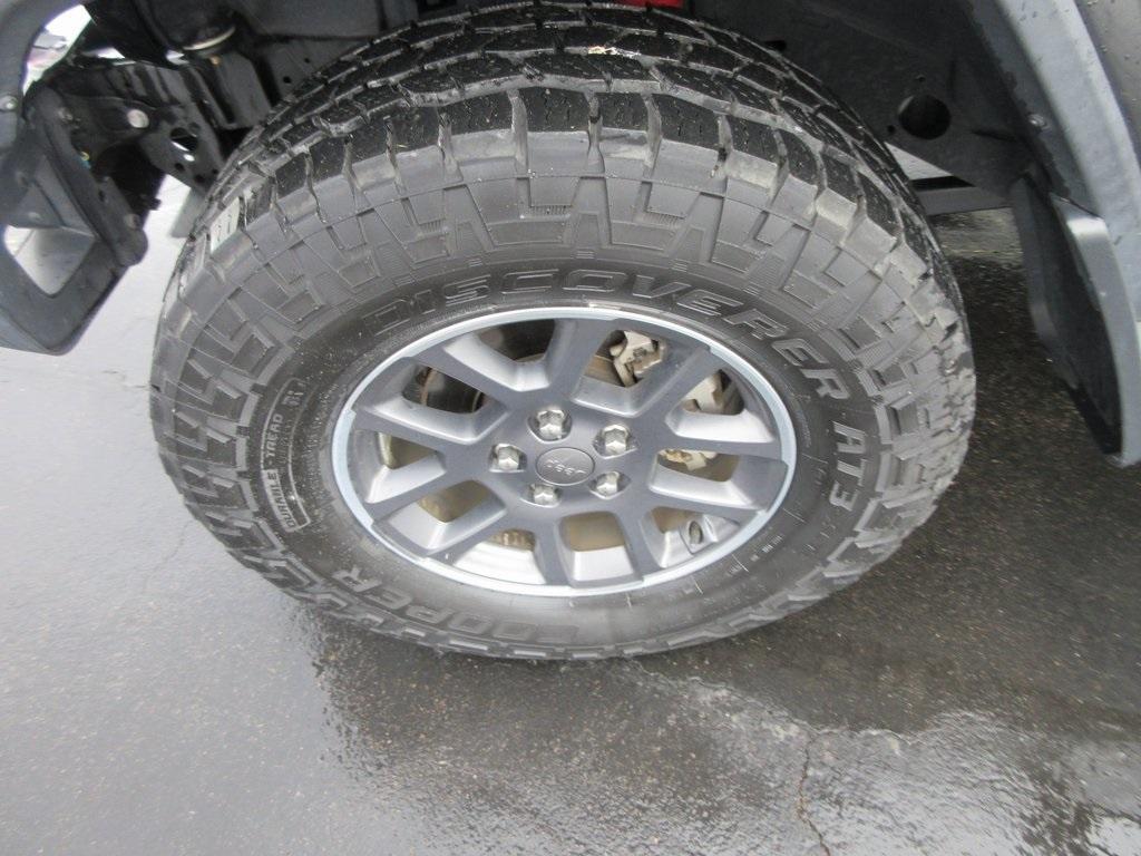 used 2020 Jeep Gladiator car, priced at $30,995