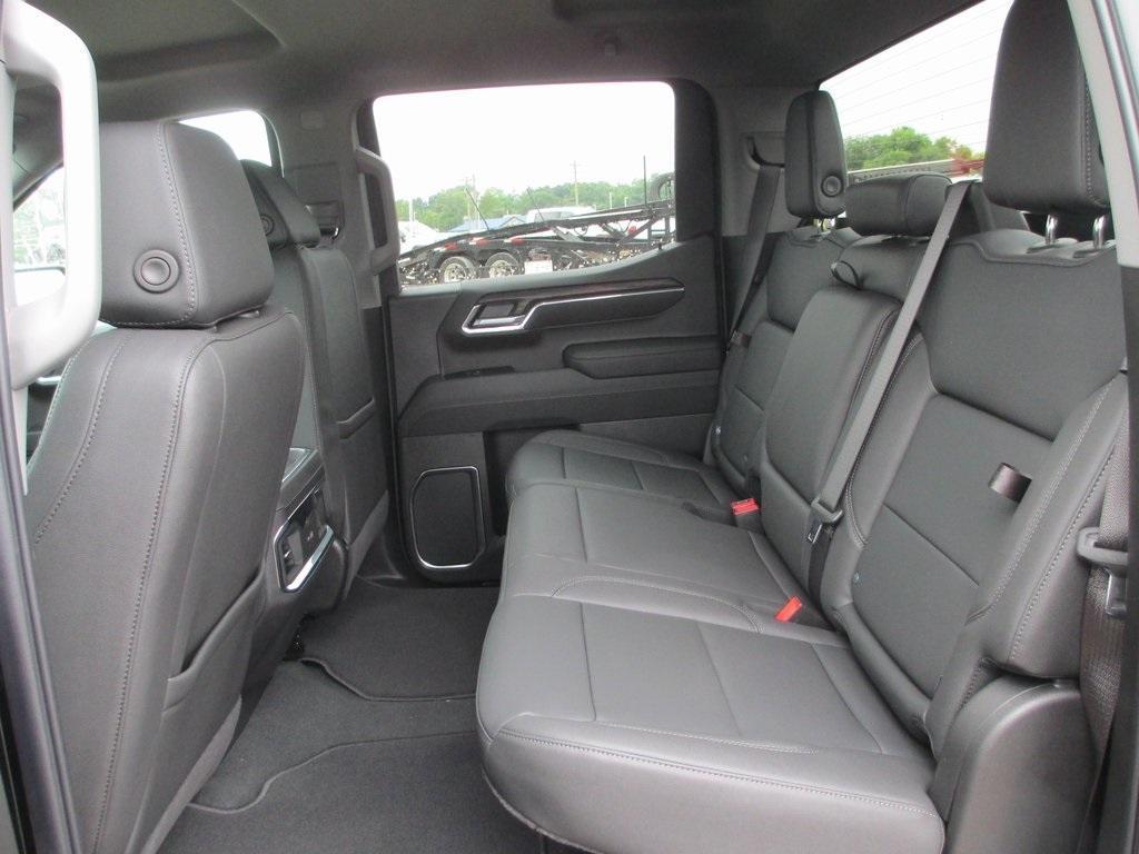 new 2025 GMC Sierra 1500 car, priced at $57,364