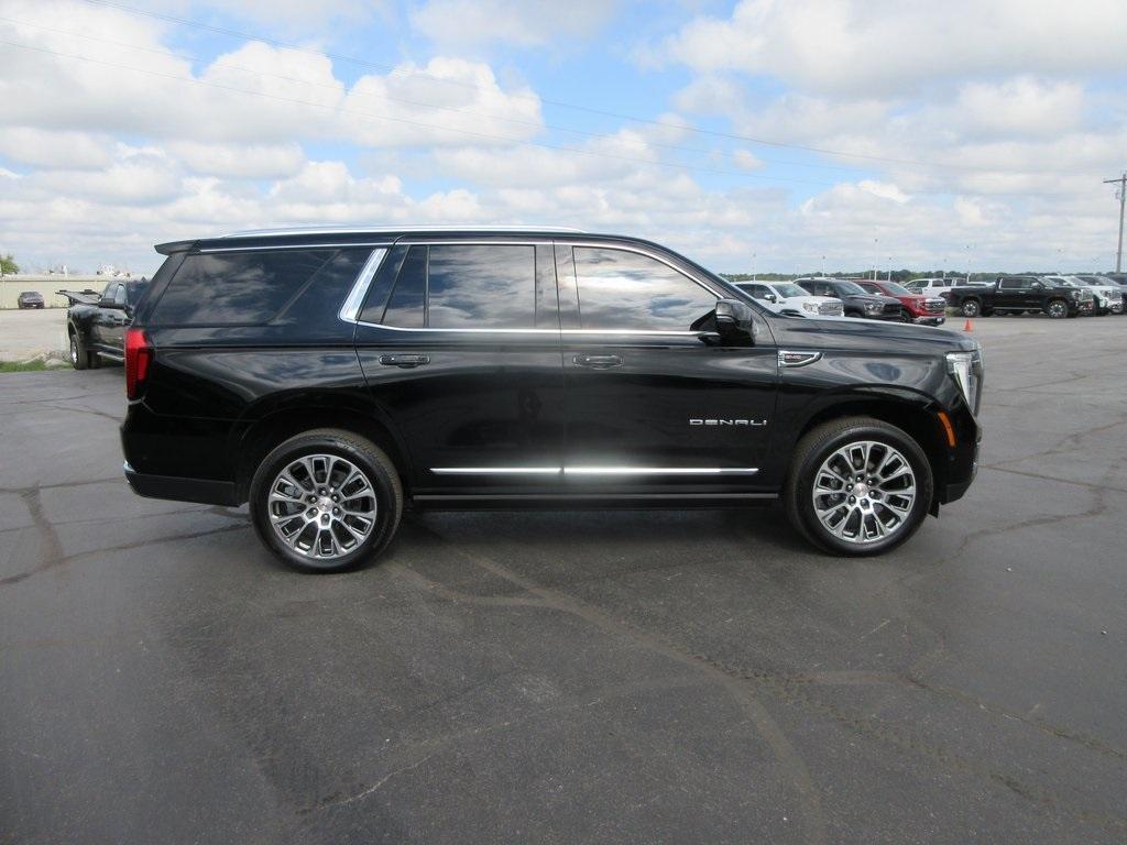 used 2025 GMC Yukon car, priced at $84,995