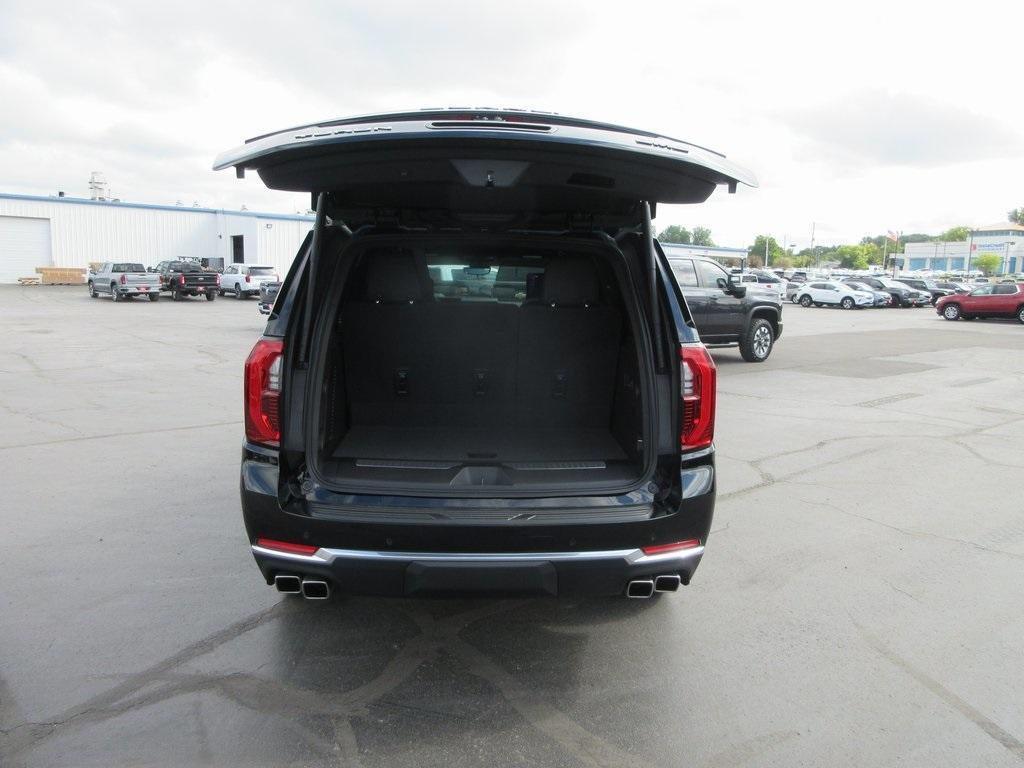used 2025 GMC Yukon car, priced at $84,995