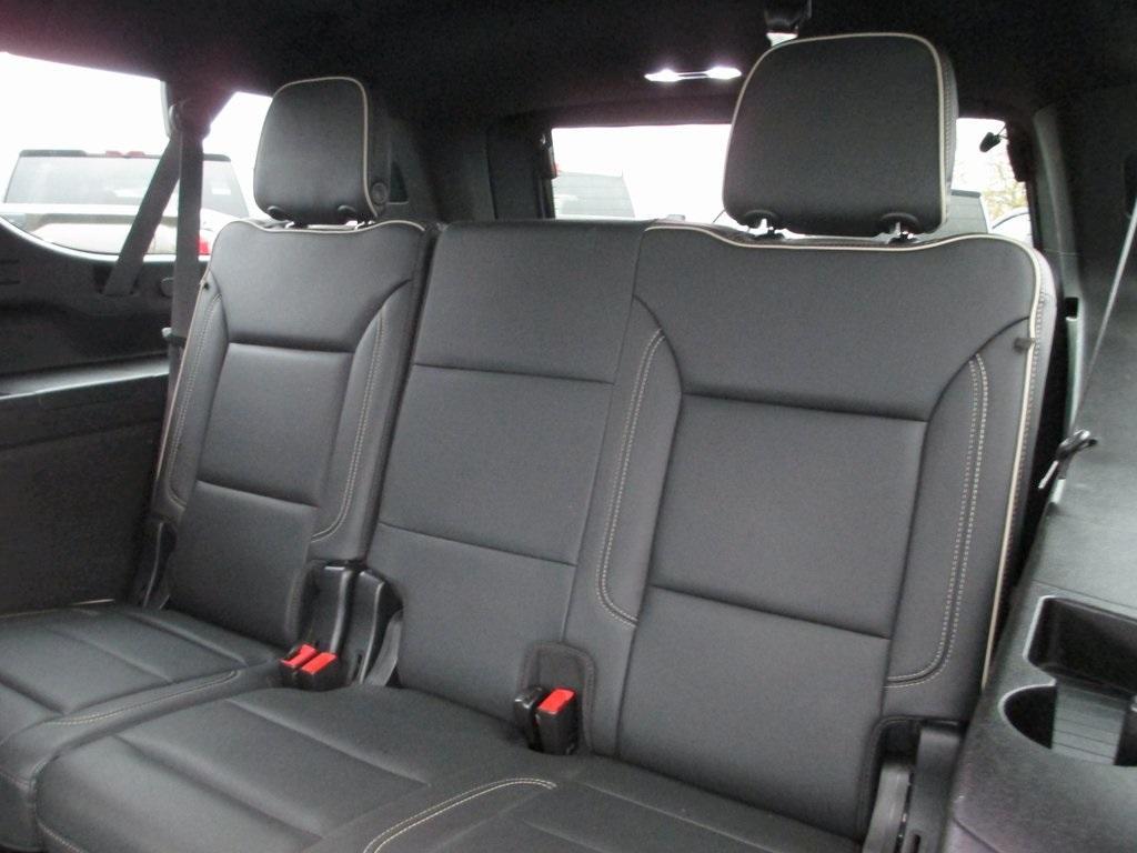 used 2022 GMC Yukon XL car, priced at $39,995