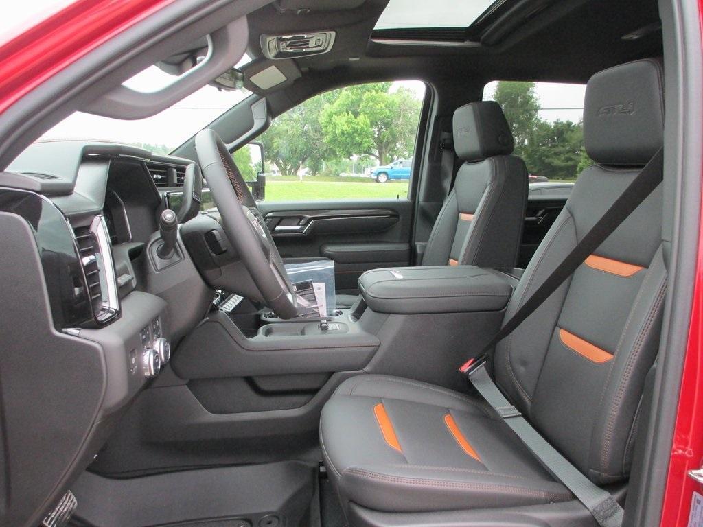 new 2025 GMC Sierra 2500 car, priced at $76,276
