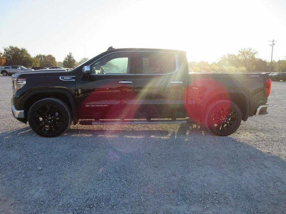 new 2025 GMC Sierra 1500 car, priced at $60,233