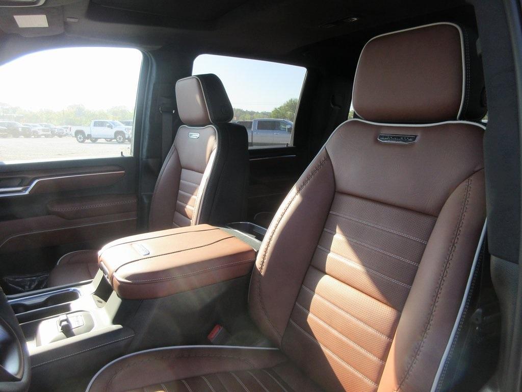 new 2026 GMC Sierra 2500 car, priced at $97,650