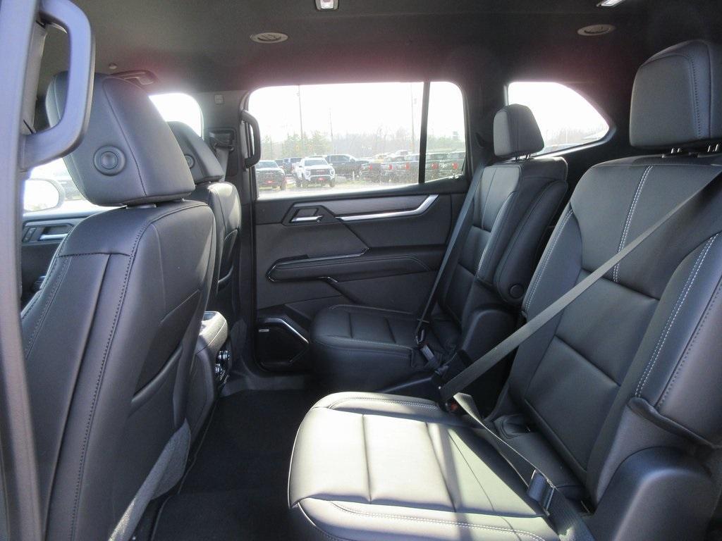 new 2025 GMC Acadia car, priced at $45,271
