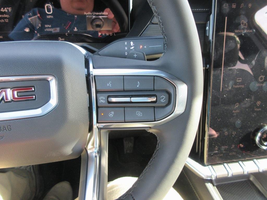 new 2025 GMC Acadia car, priced at $45,271