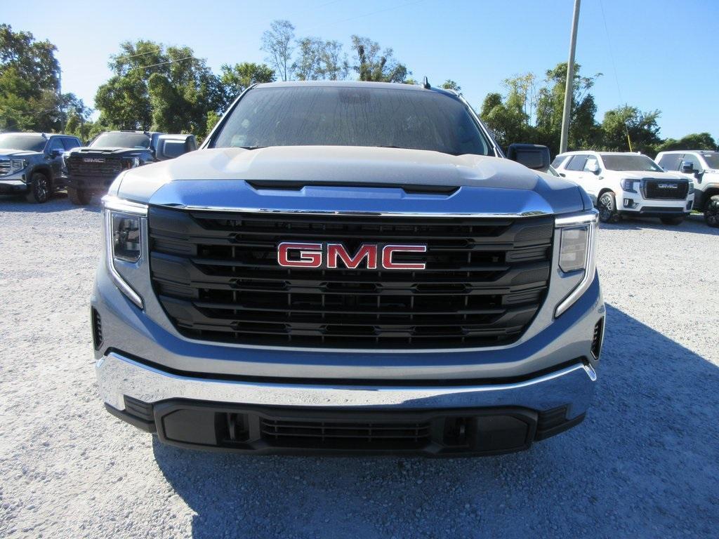 new 2025 GMC Sierra 1500 car, priced at $39,243