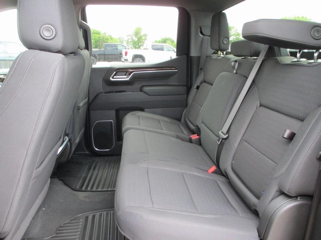 new 2025 GMC Sierra 1500 car, priced at $52,249