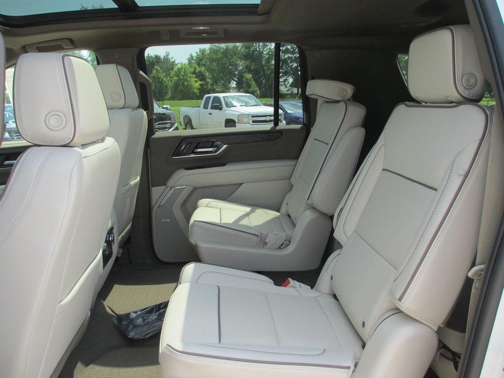 new 2025 GMC Yukon XL car