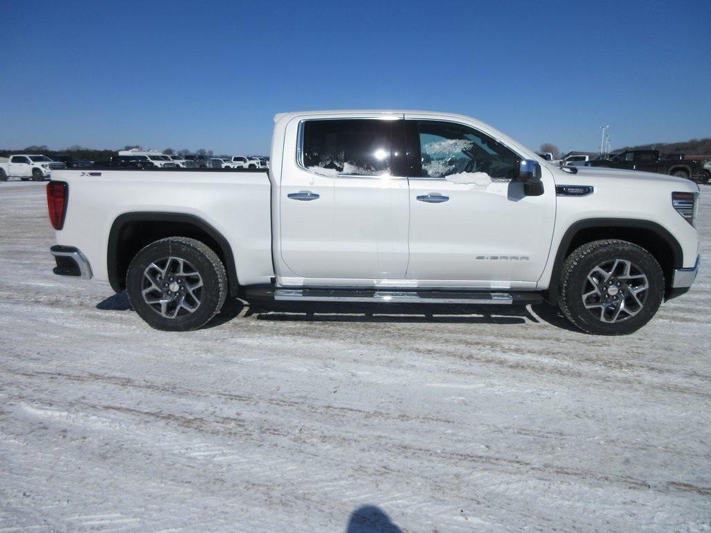 new 2025 GMC Sierra 1500 car, priced at $60,239