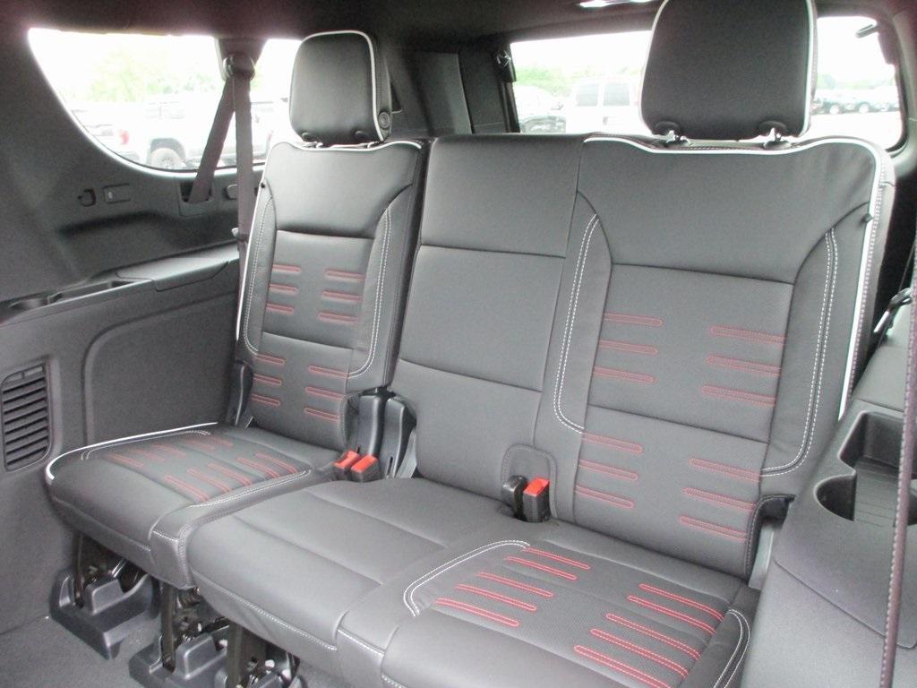 new 2025 GMC Yukon XL car, priced at $99,207