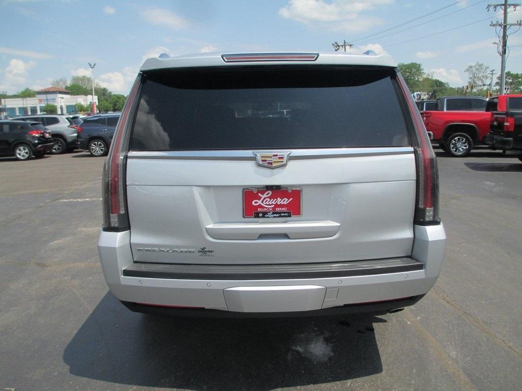 used 2018 Cadillac Escalade ESV car, priced at $35,995