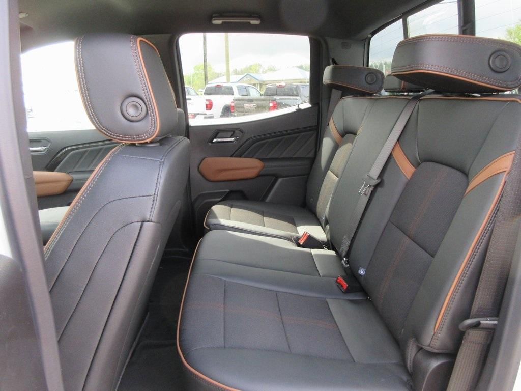 new 2025 GMC Canyon car, priced at $45,338