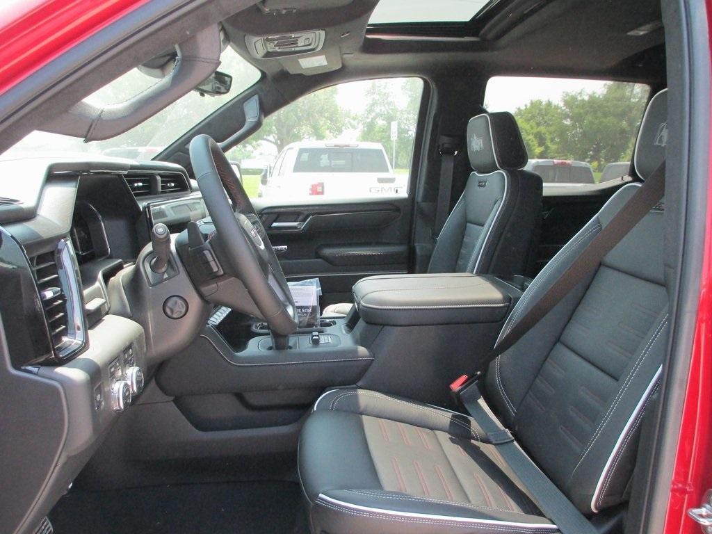 new 2025 GMC Sierra 1500 car, priced at $78,652