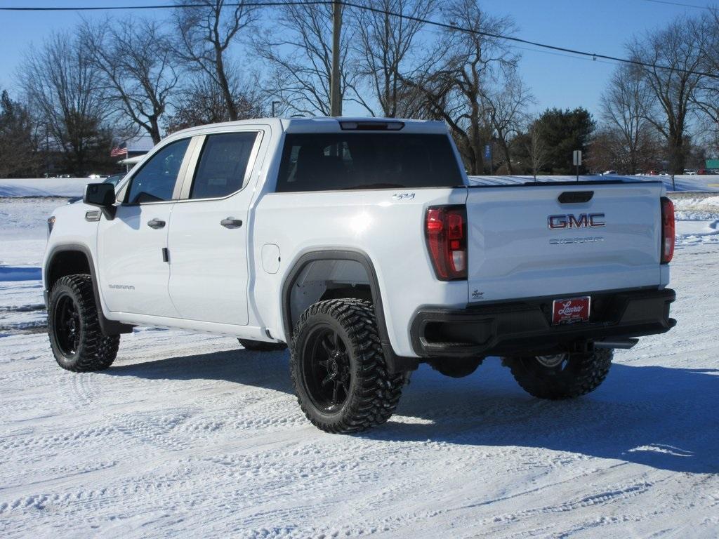 new 2025 GMC Sierra 1500 car, priced at $47,499