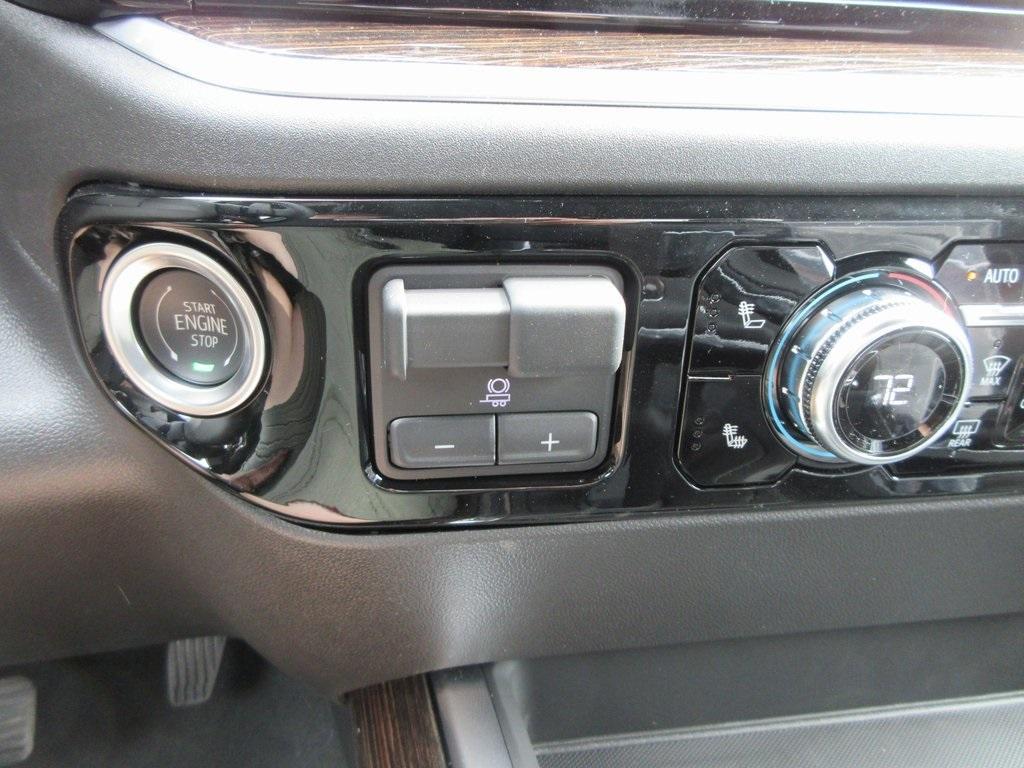 new 2025 GMC Sierra 1500 car, priced at $56,164