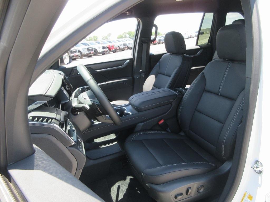 new 2025 GMC Acadia car, priced at $45,239