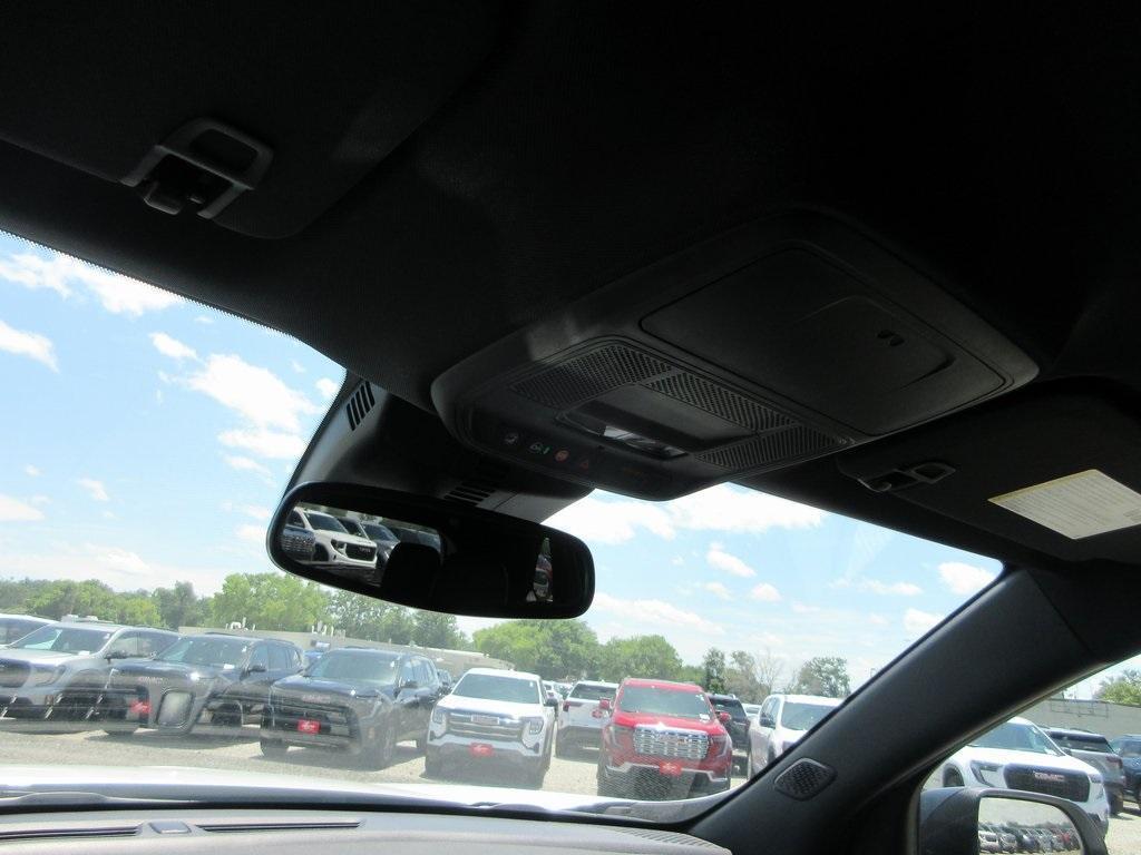 new 2025 GMC Acadia car, priced at $45,239