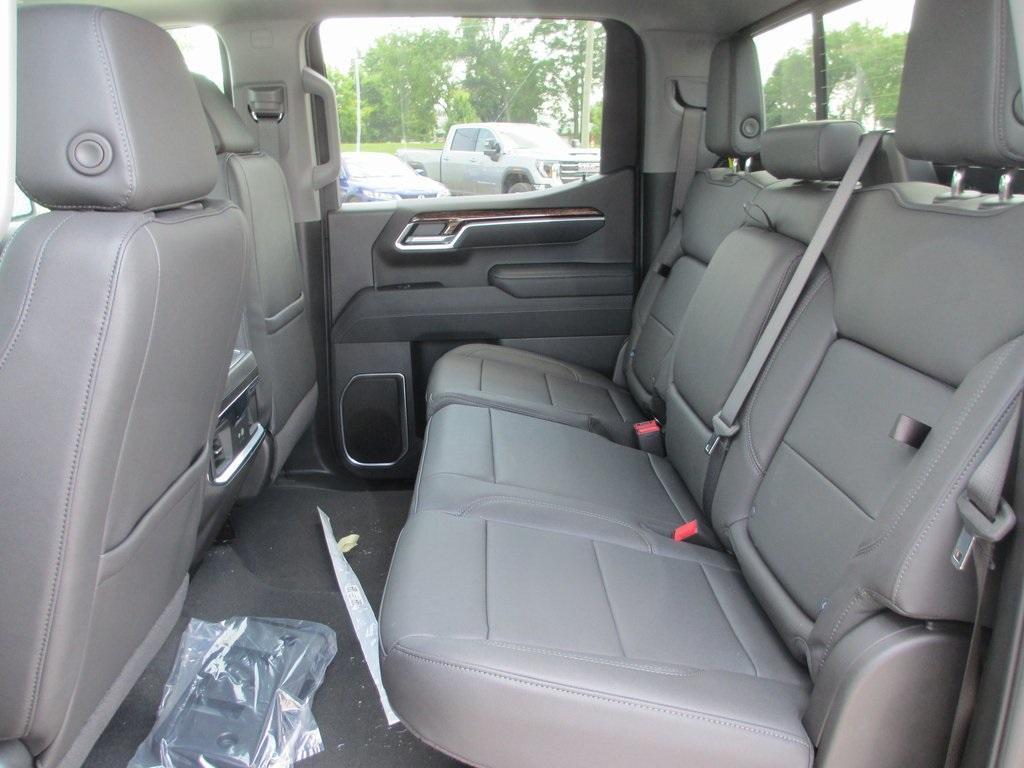 new 2025 GMC Sierra 1500 car, priced at $60,027