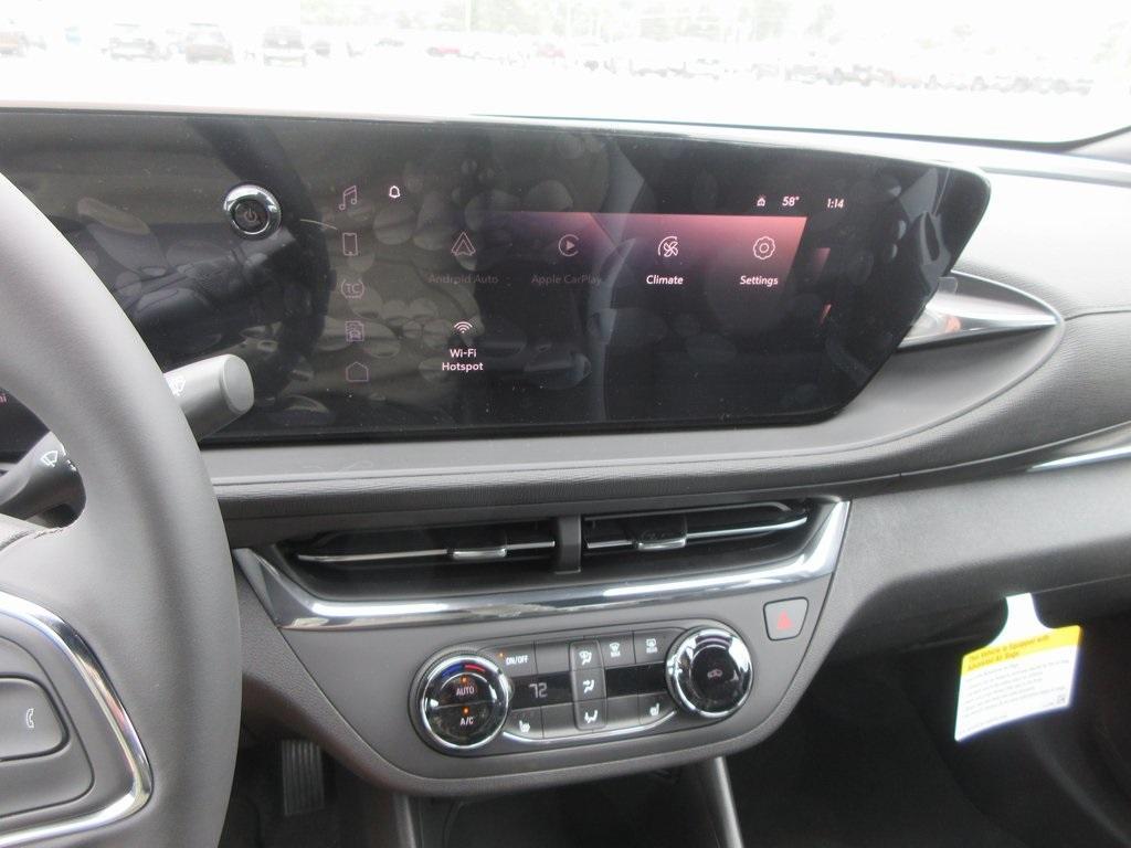 new 2025 Buick Envista car, priced at $25,667